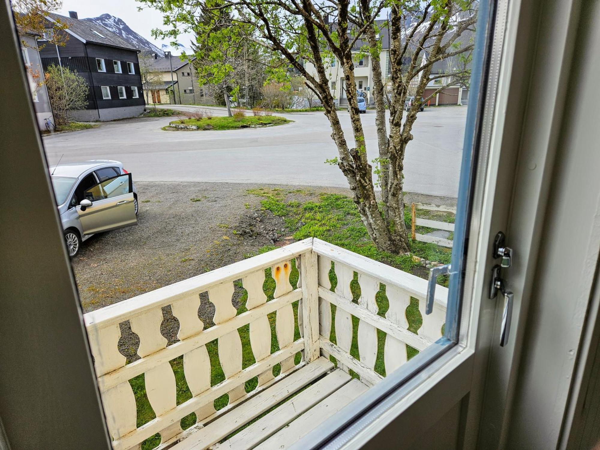 Leilighet I Svolvaer Sentrum Exterior foto